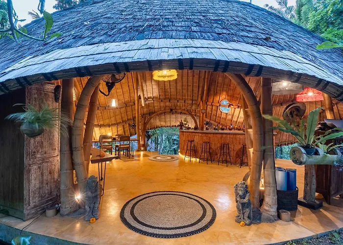 Bamboo Turtles Lodge *