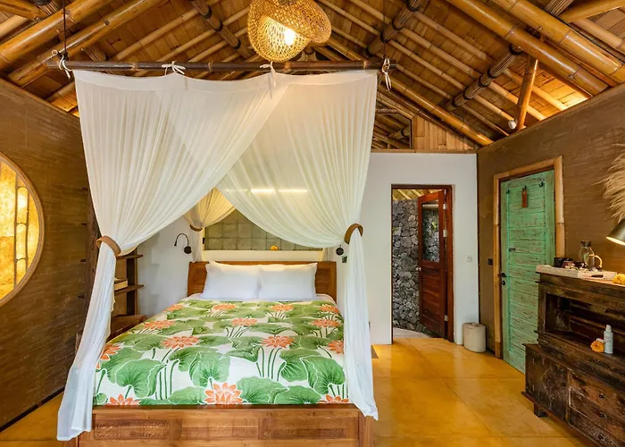 Bamboo Turtles Lodge