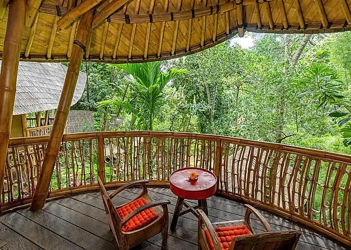 Bamboo Turtles Lodge