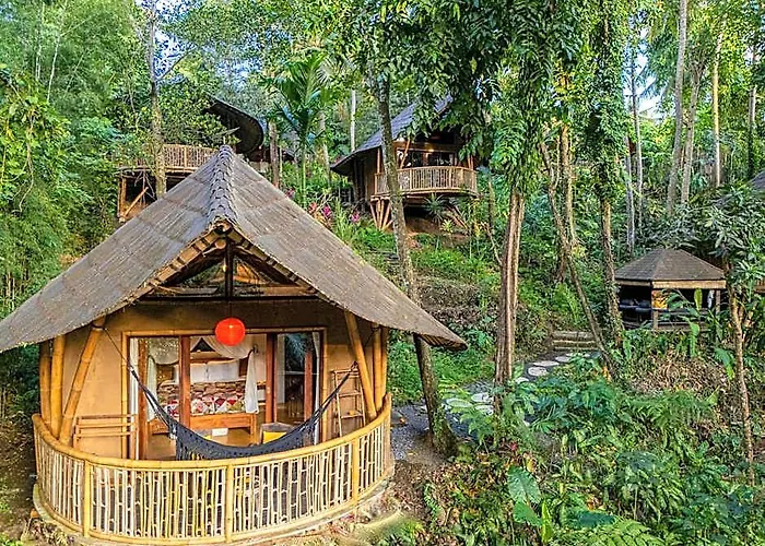 Bamboo Turtles Lodge *