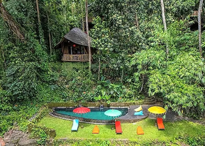 Bamboo Turtles Lodge *